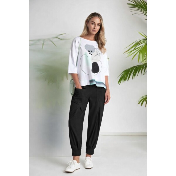 Naya cuff trousers in black with inverted pleat and patch pockets – Naya Clothing NAS26207